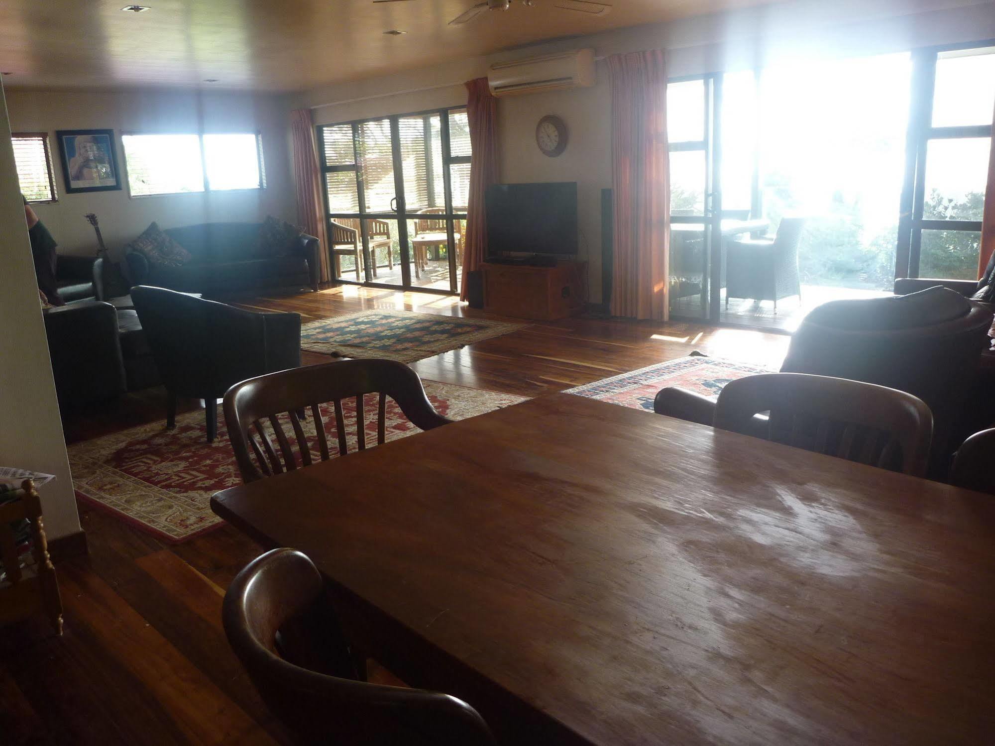 Pohutukawa Coast Bnb Te Puru Exterior photo
